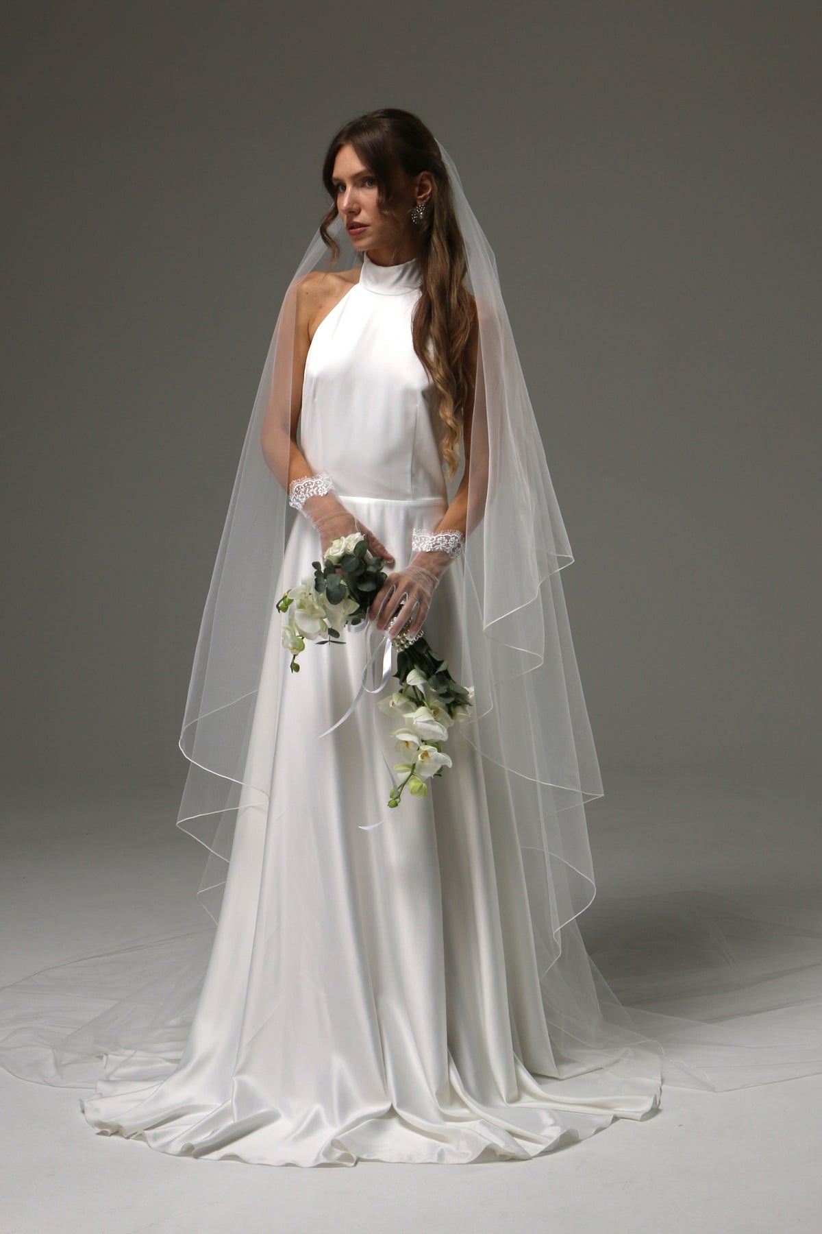 Two Tier Wedding Veil, Simple Bridal Veil, Flowing Tulle Veil, Minimalist Wedding Veil, Elegant Bridal Veil