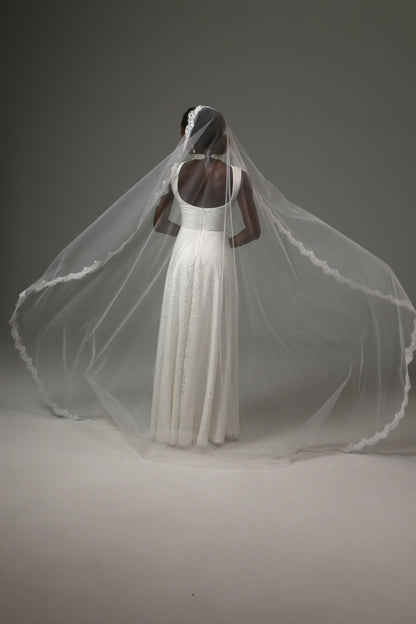 Classic bridal veil inspired by traditional mantilla styling.