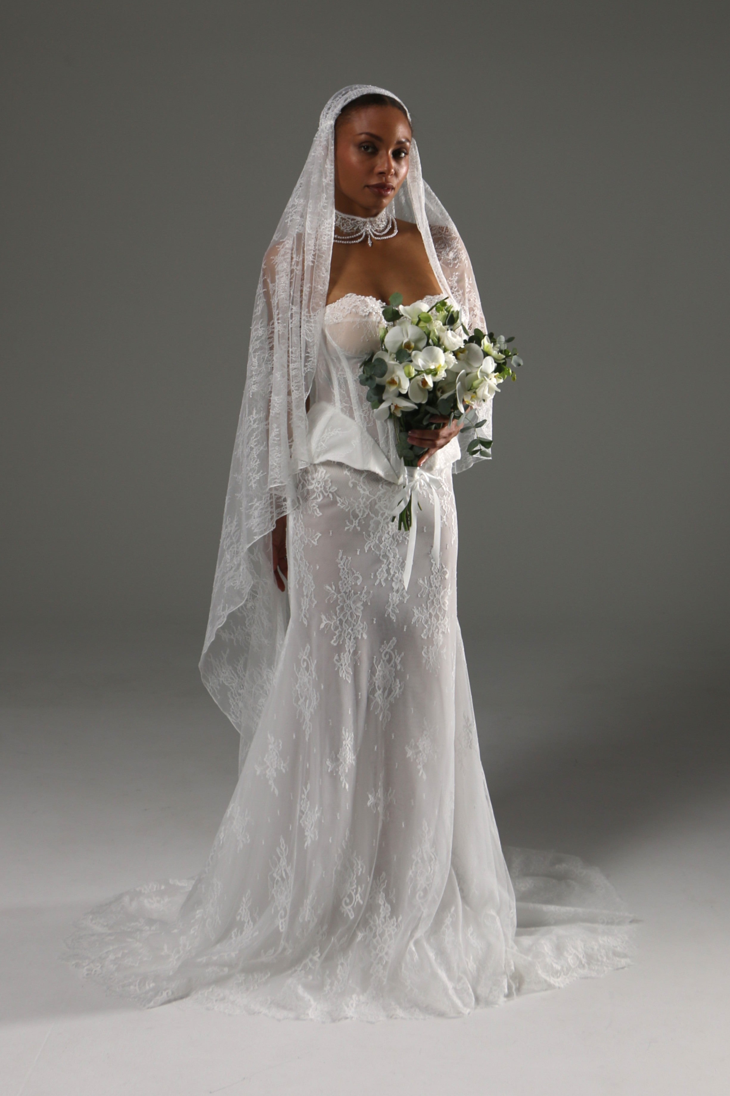 Juliet cap lace wedding veil with Chantilly lace and pencil edge