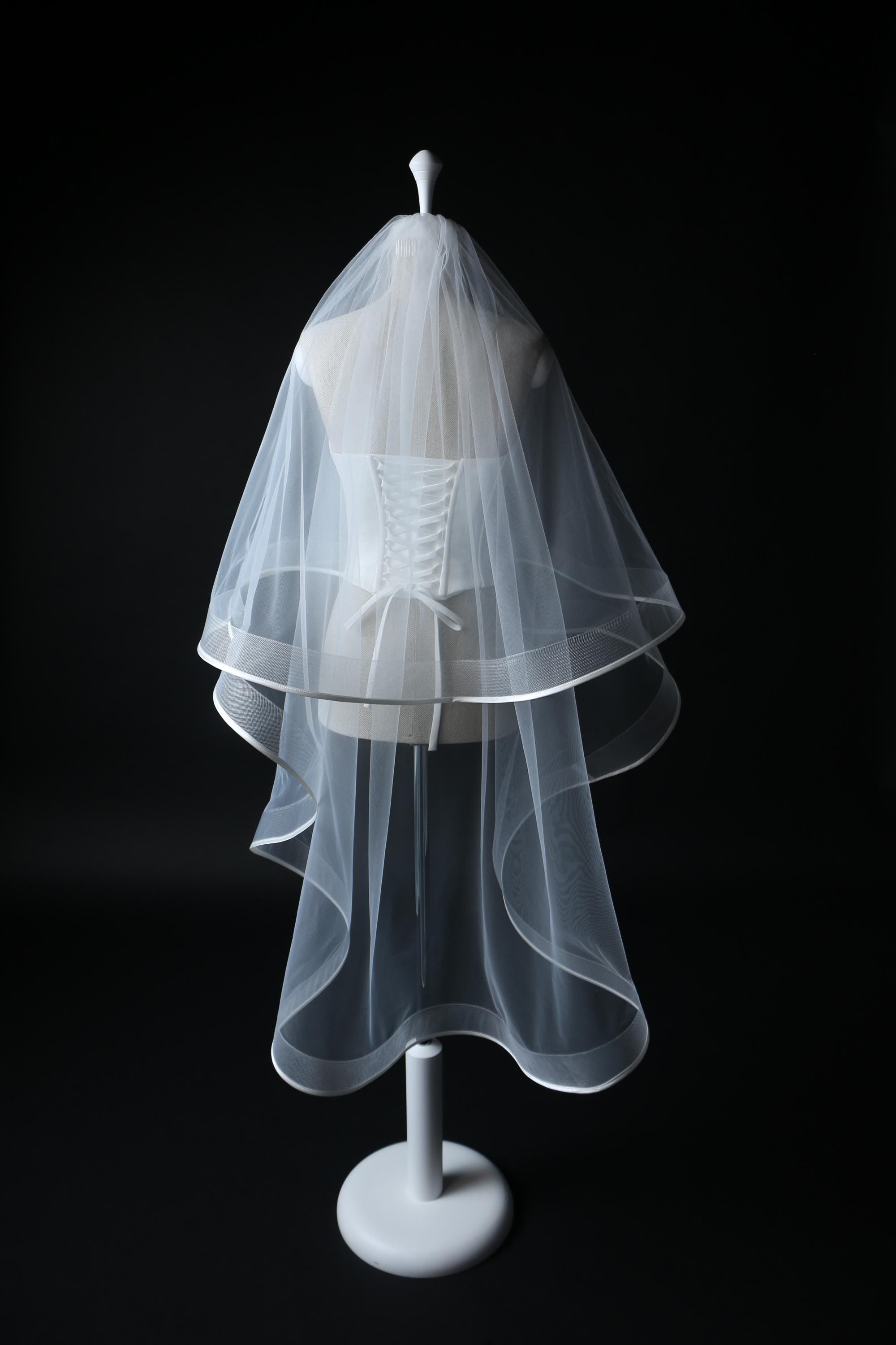 Handmade Italian Tulle Wedding Veil – Satin Ribbon & Horsehair Trim
