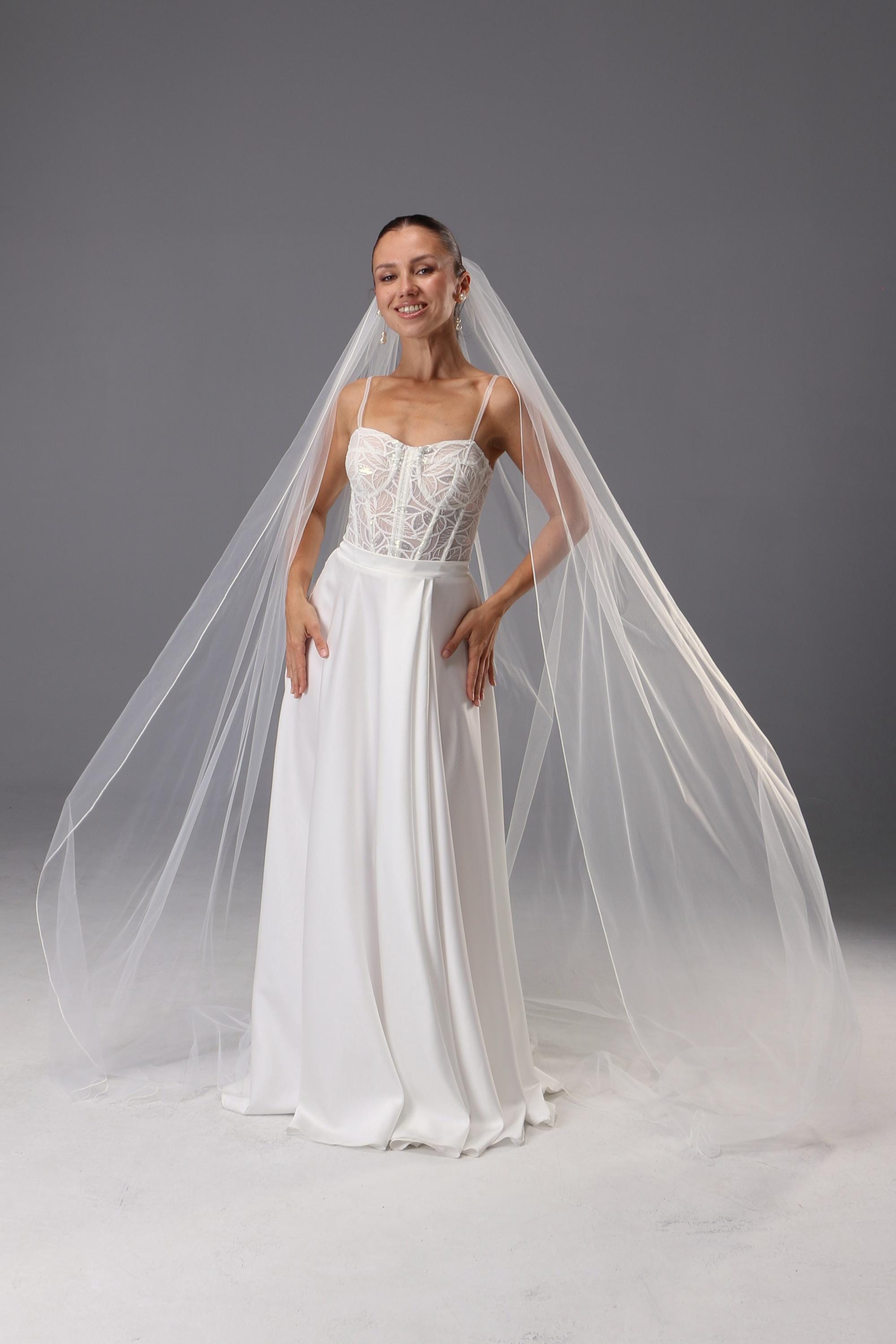 Handmade Light Ivory Wedding Veil - Soft Italian Tulle, Pencil Edge