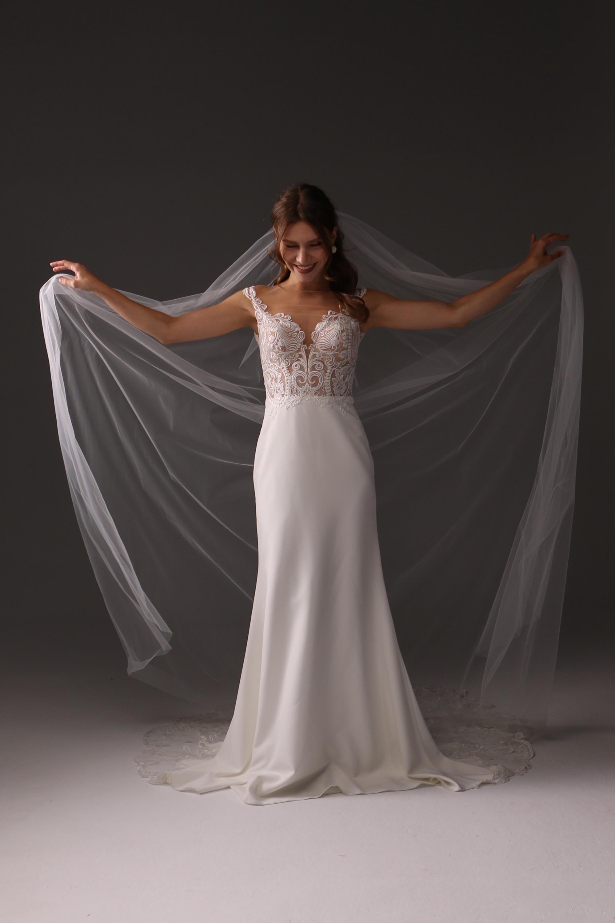 Single Tier Cathedral Bridal Veil, Cut Edge Tulle Veil, Minimalist Wedding Veil, Simple Long Veil, Modern Bride Veil